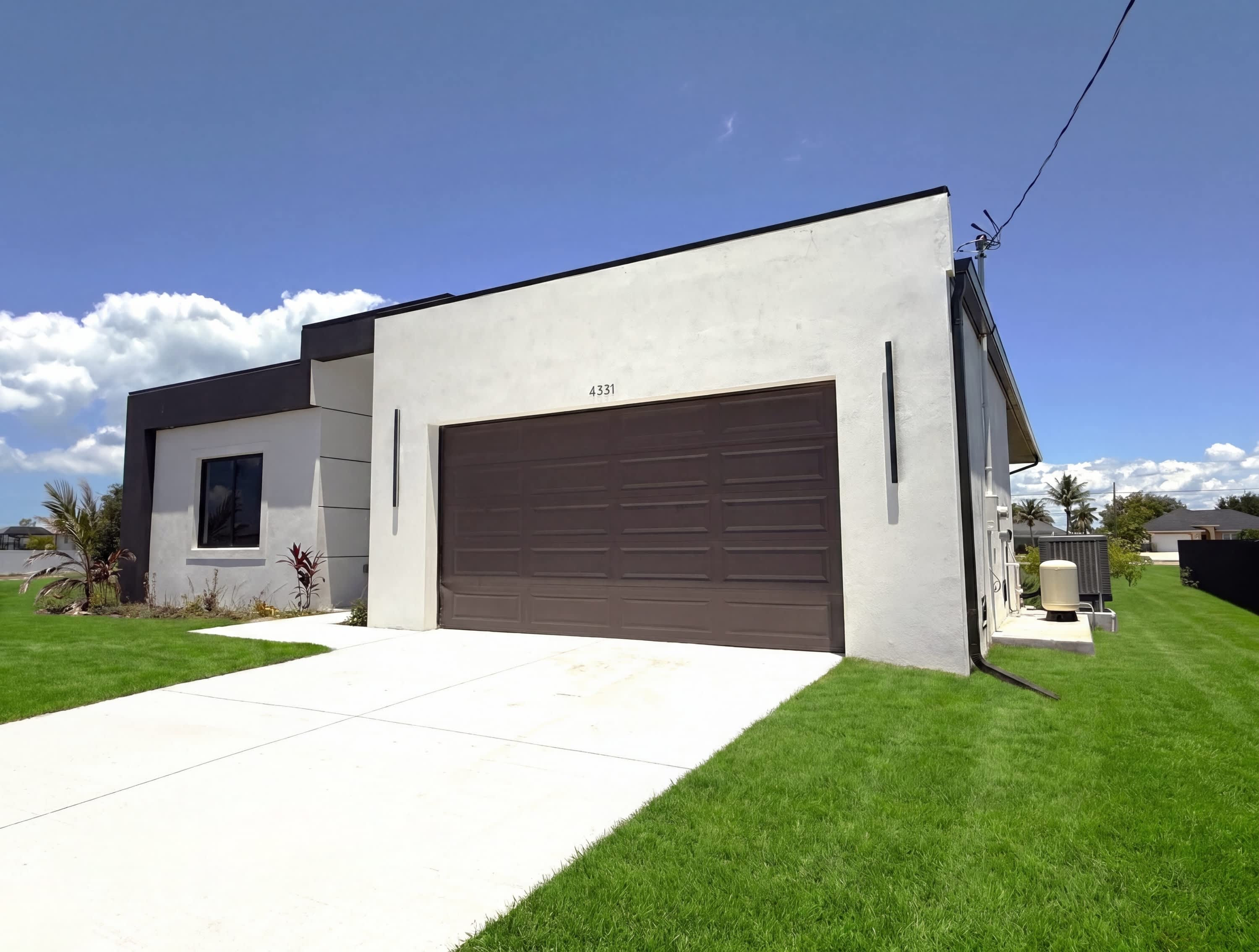 4331 Northwest 31st – photo 3