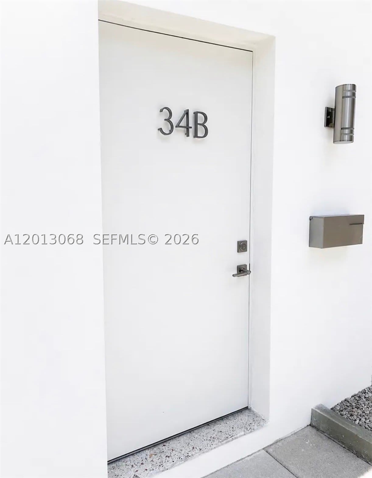 34 SE 1st Ave – photo 2