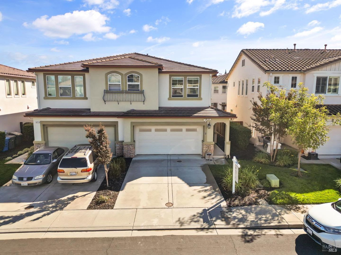 1079 Portofino Ave Modern 3Br 2 5Ba With Solar Available Now – photo 3