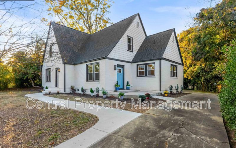 101 Sunset Drive – photo 1