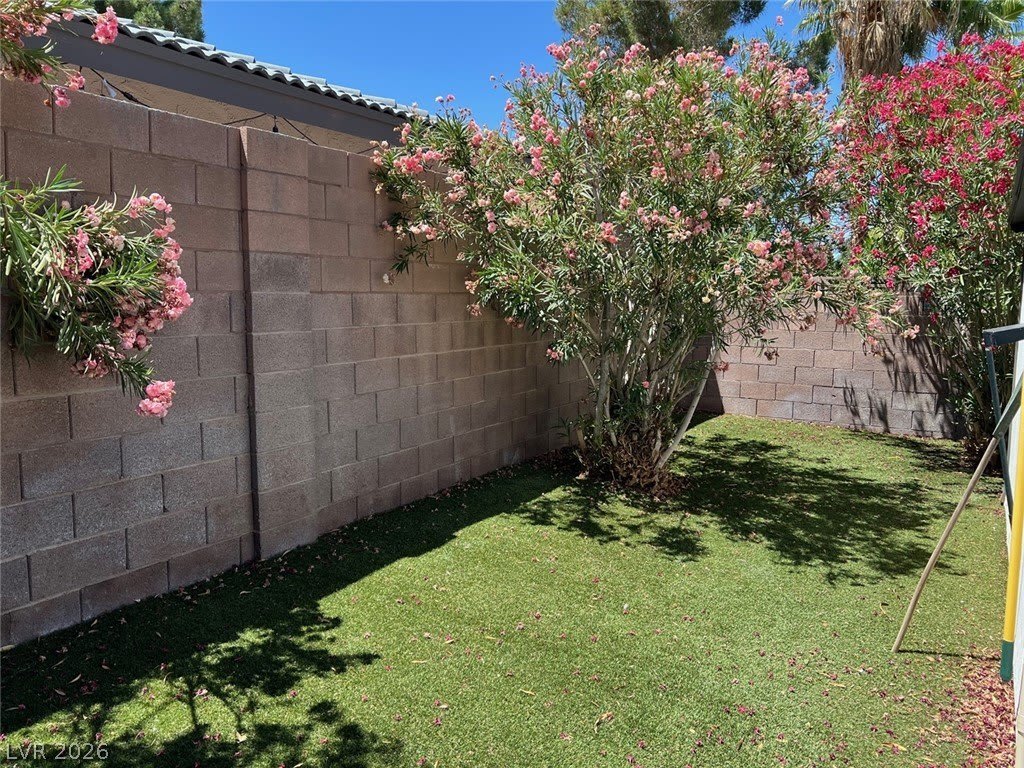 3310 W Mardon Avenue – photo 4