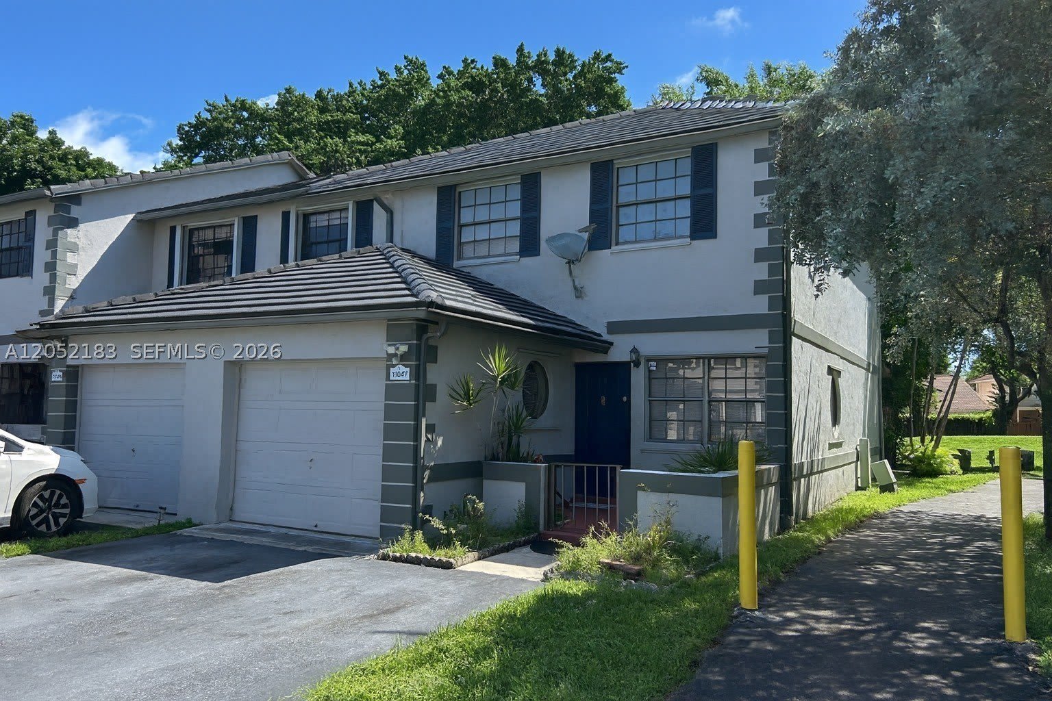 11047 SW 154th Ct – photo 1