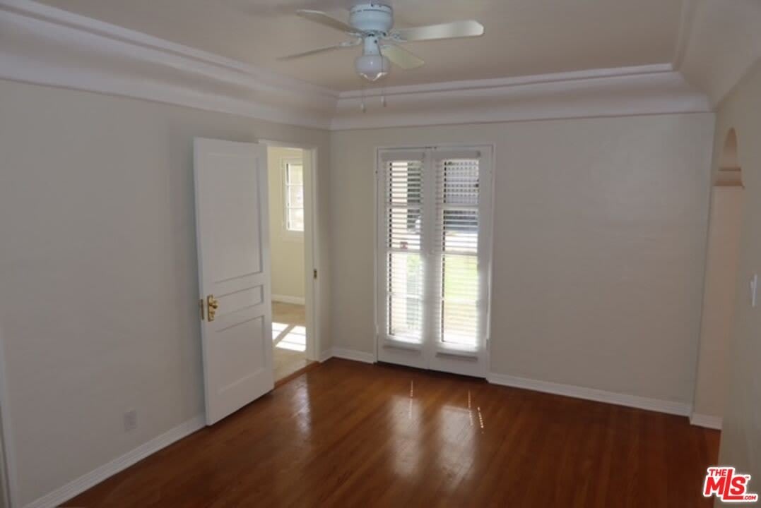 1104 N Maryland Ave – photo 5