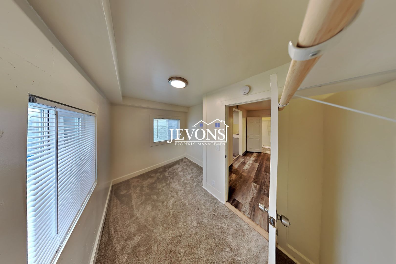 401 N 5Th Ave Yakima Wa 98902 – photo 4
