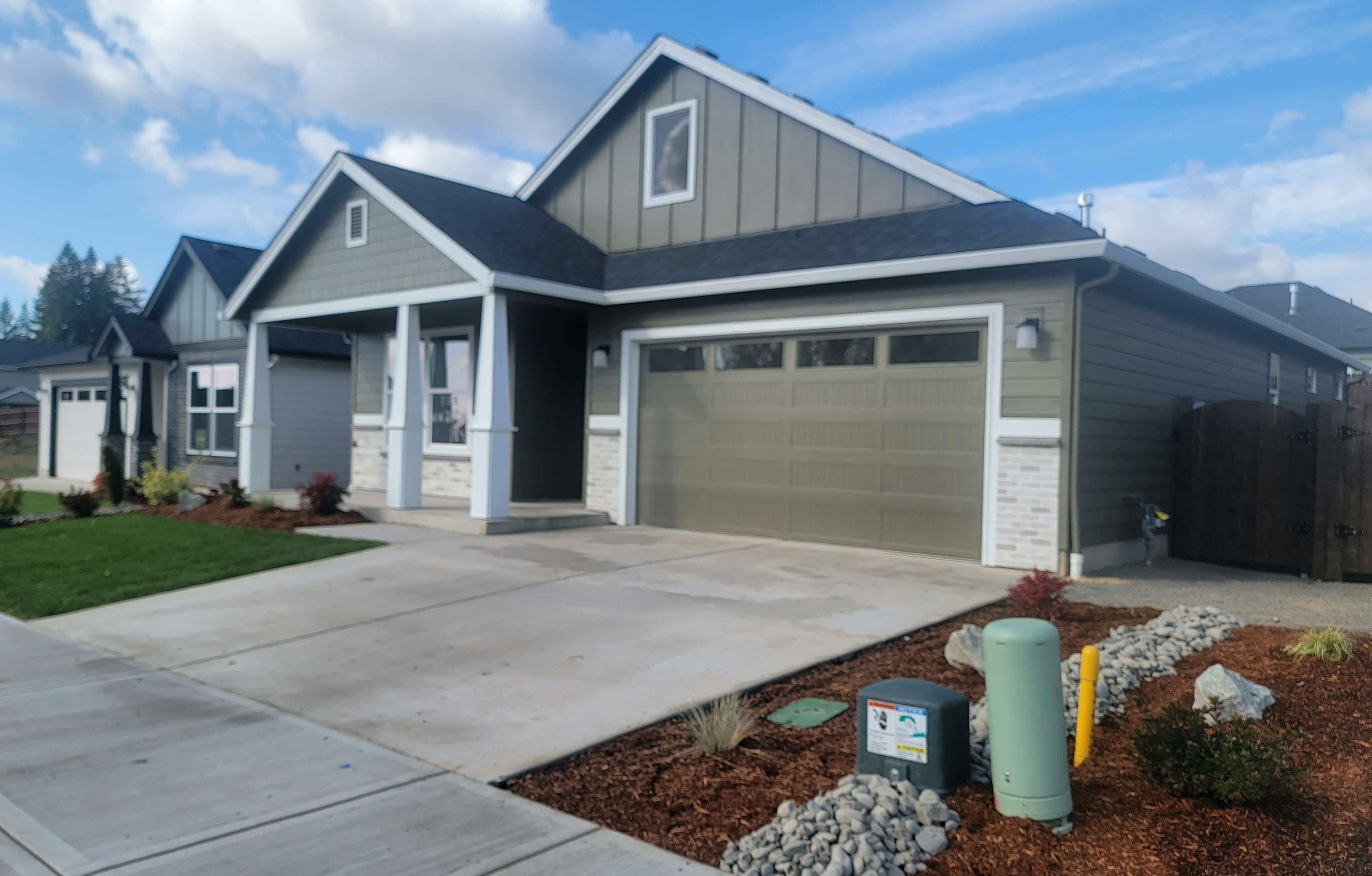 738 Northwest 28th Street – photo 1