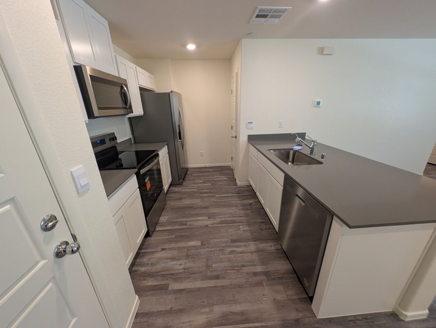 7377 Joanna Brook St – photo 5