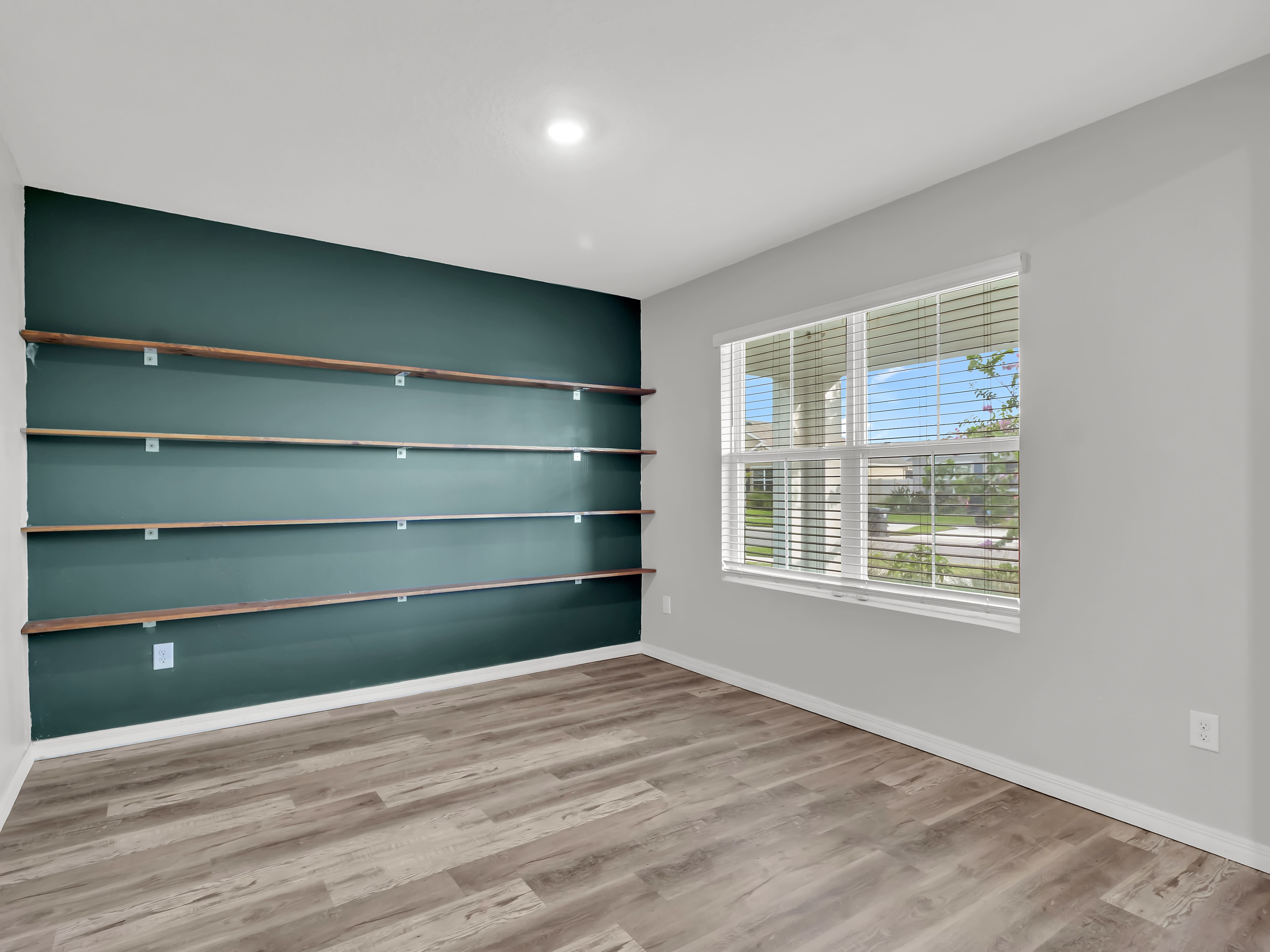 16323 Little Garden Dr – photo 3
