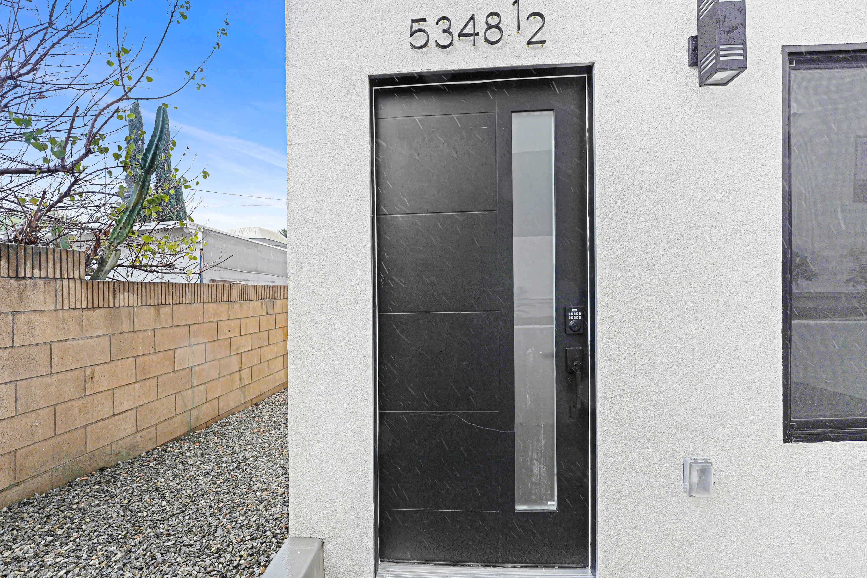 5348 1/2 Oakland Street – photo 3