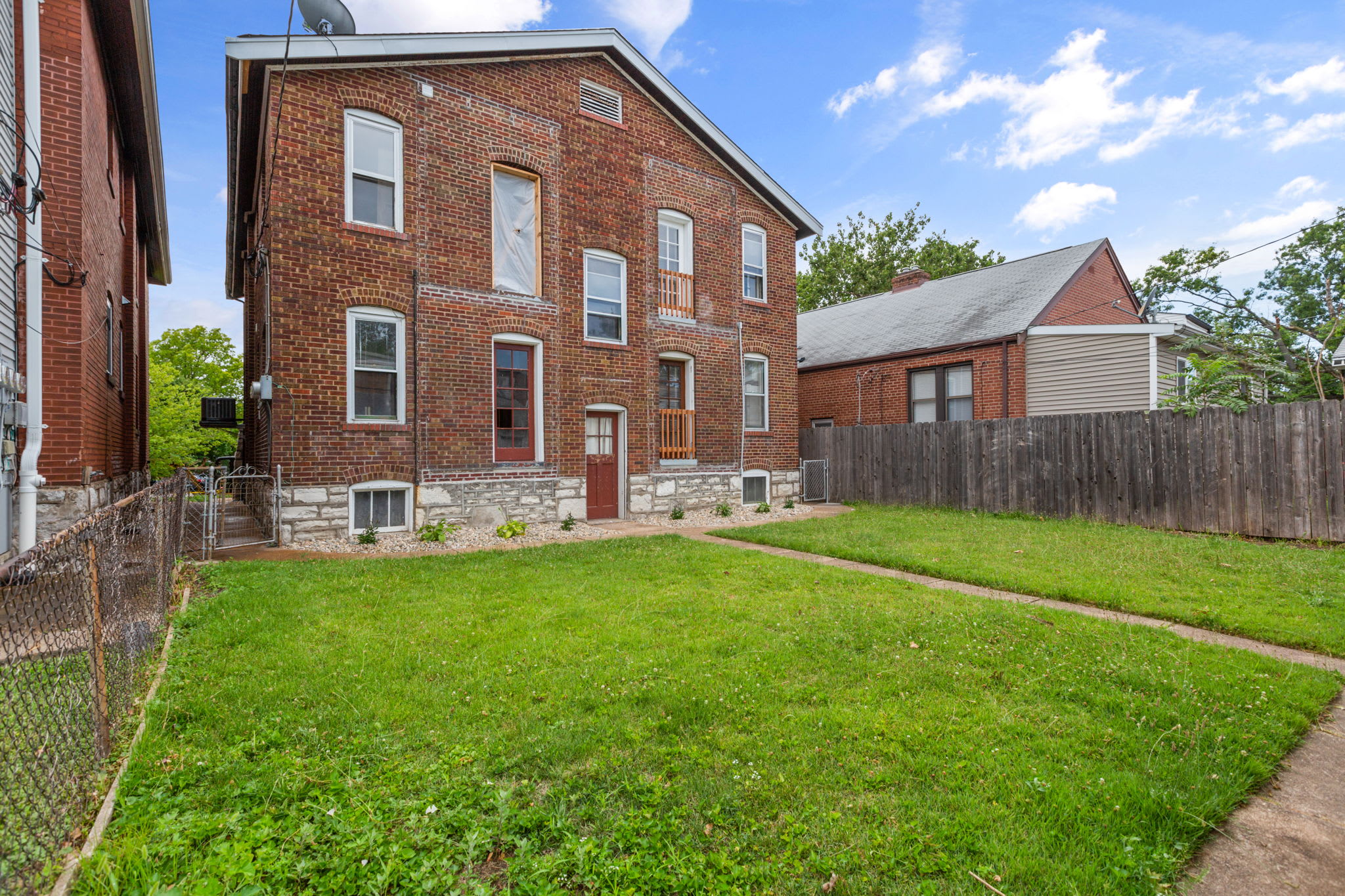 4949A Oleatha Avenue – photo 2