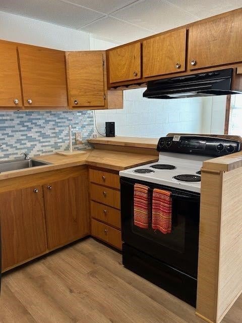 633 N Commercial Street N – photo 5