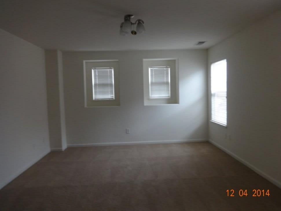 2026 LaRabyn Way – photo 3