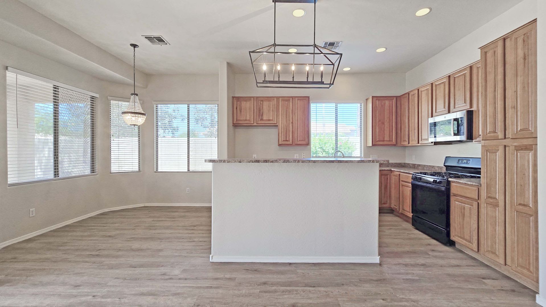 Gated Palmillia Greens neighborhood in Goodyear! – photo 5
