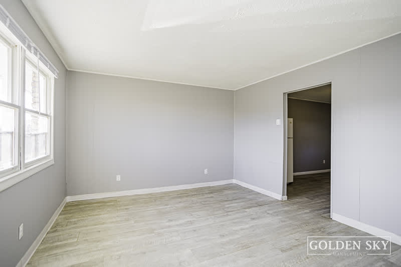 6318 E Piccadilly Rd – photo 2