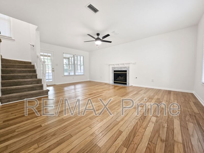 413 Saddle Court – photo 4
