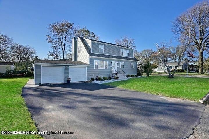 272 Hearn Avenue – photo 1