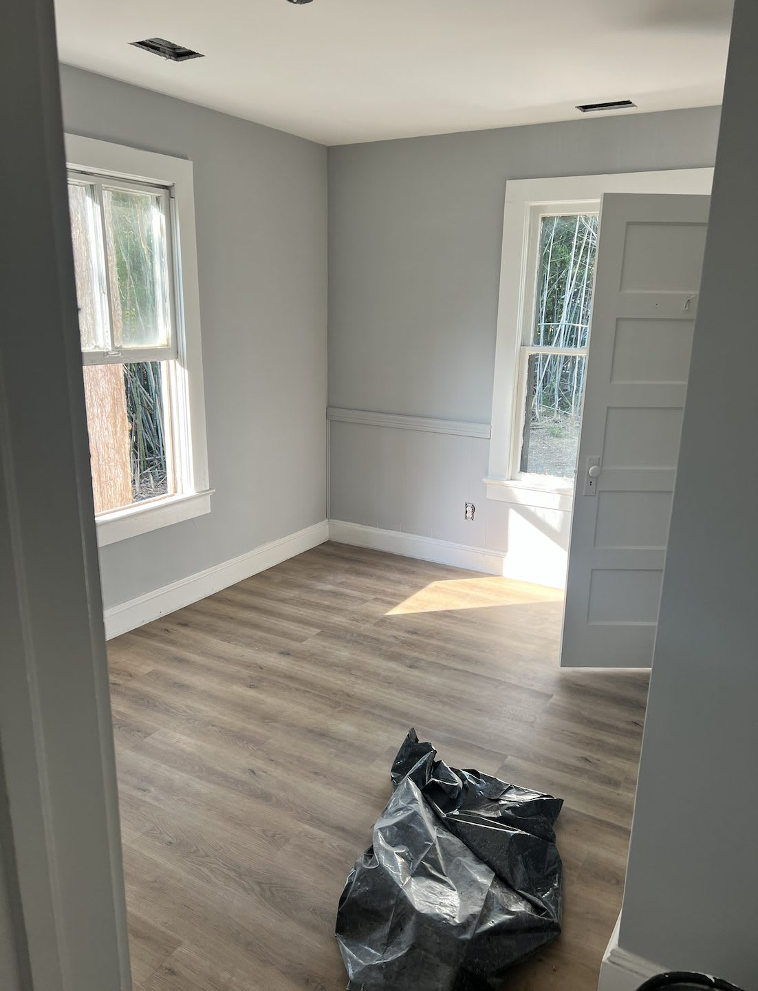 245 East Vermont Avenue – photo 2