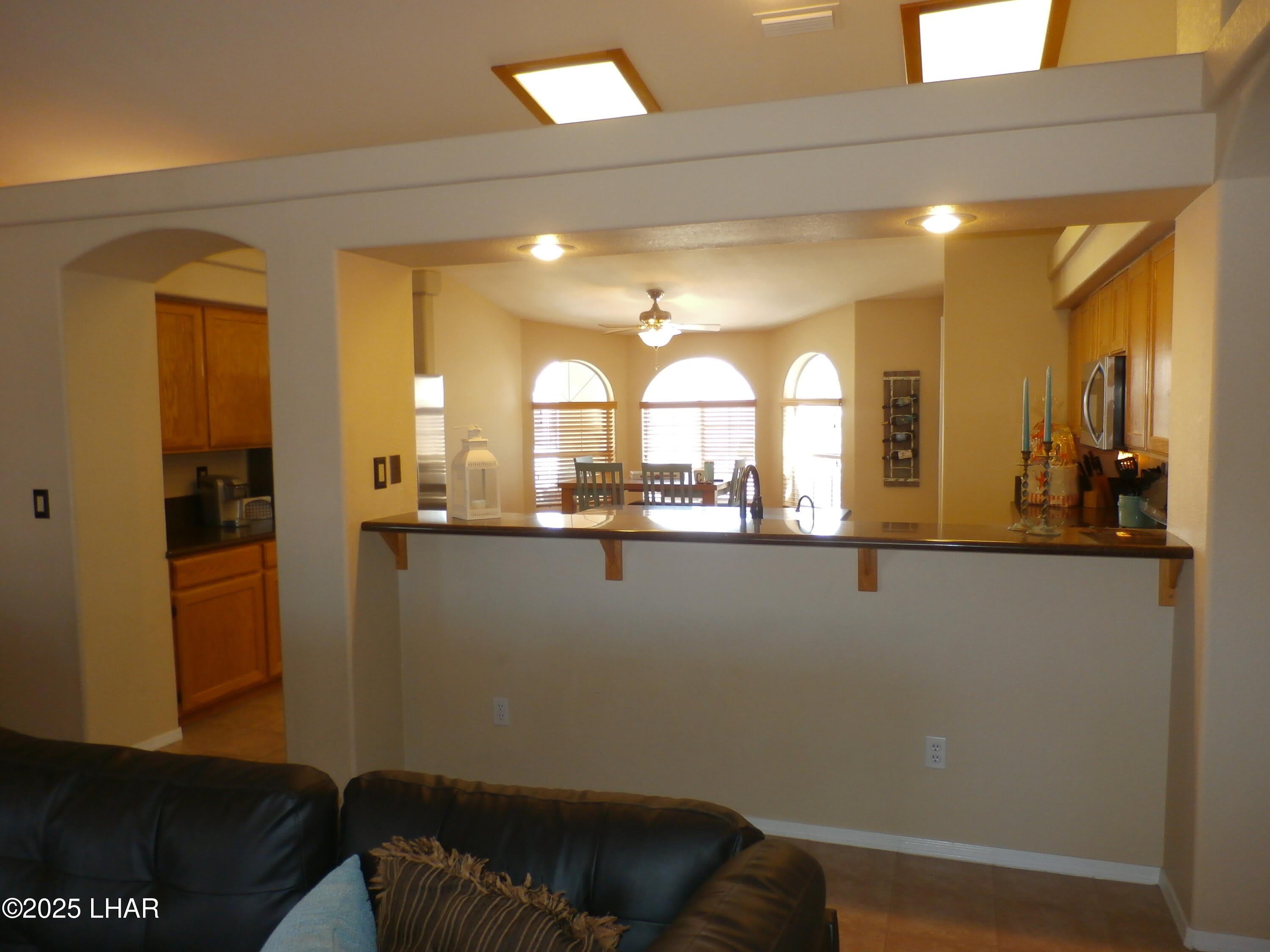 2304 Buckingham Blvd – photo 4