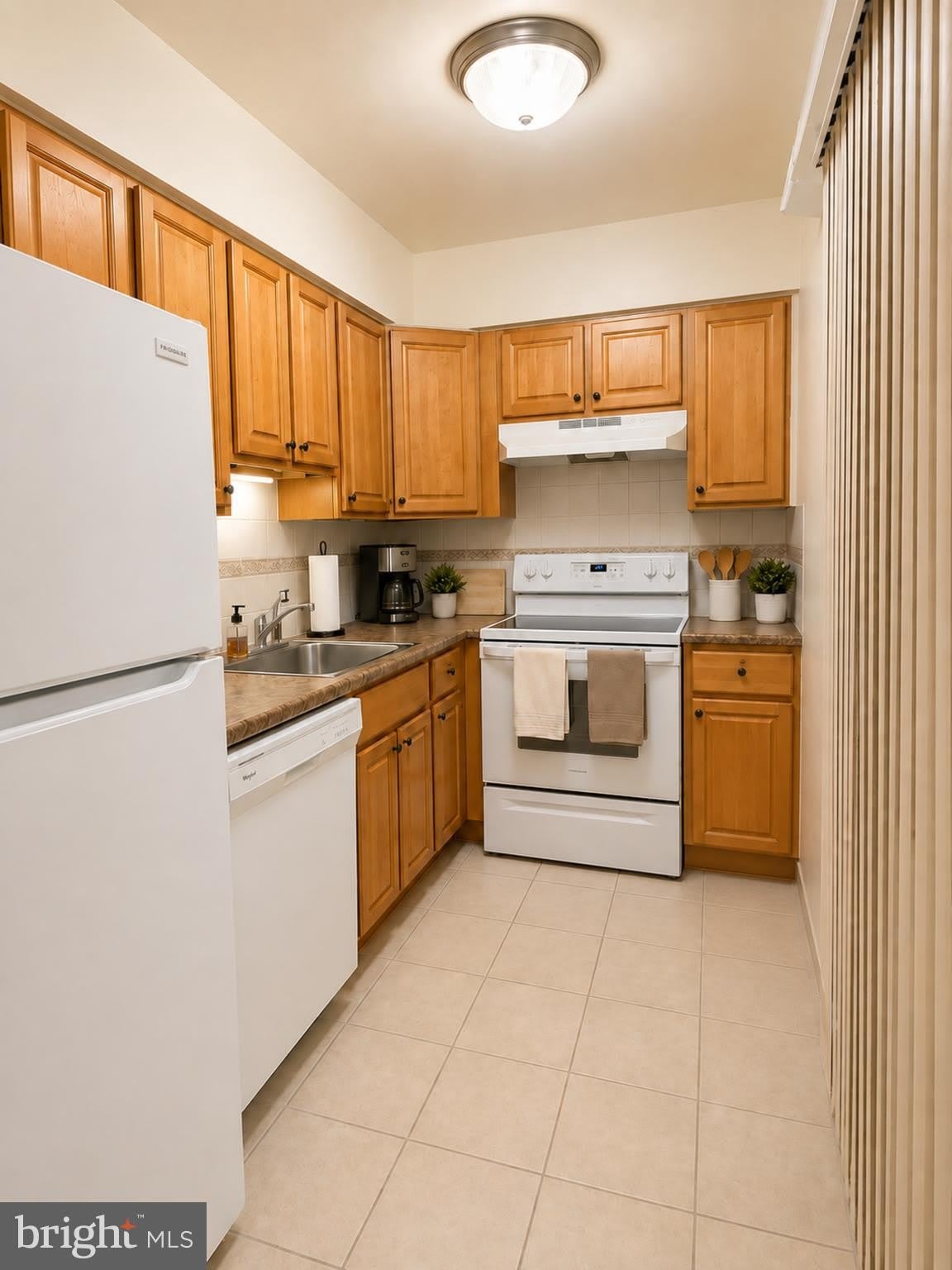 2041 JASON Drive – photo 3