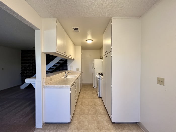 4710 Hayford Way – photo 4