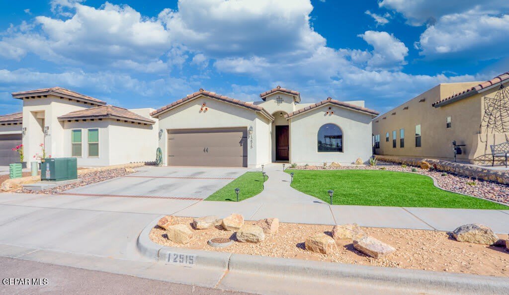 12515 Triple Crown Avenue – photo 3