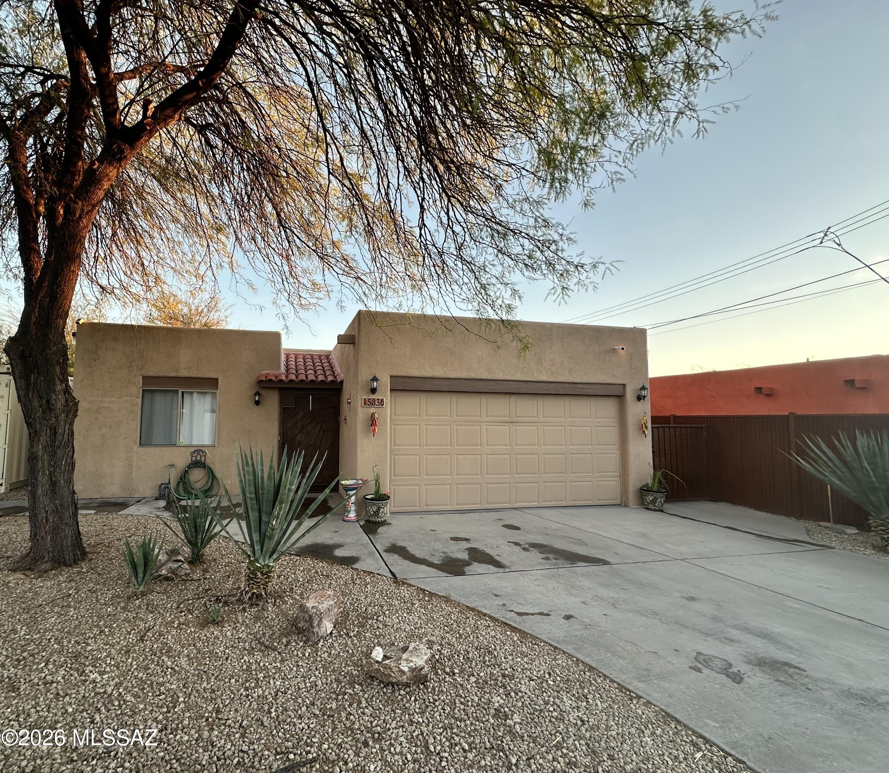 5836 E Lee Street – photo 4