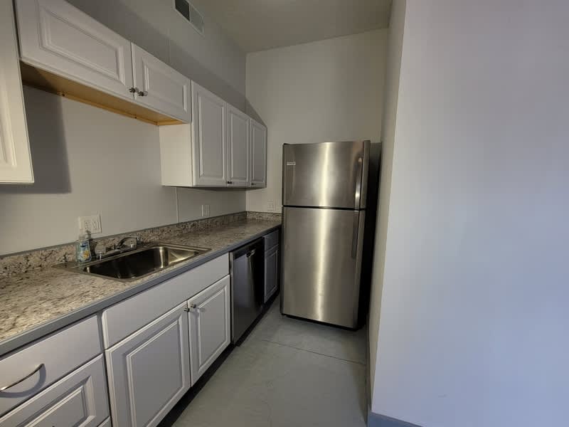808 East Water Street – photo 2