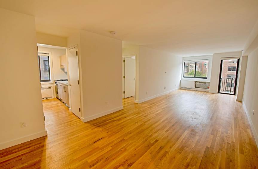 103 W 15Th St – photo 1