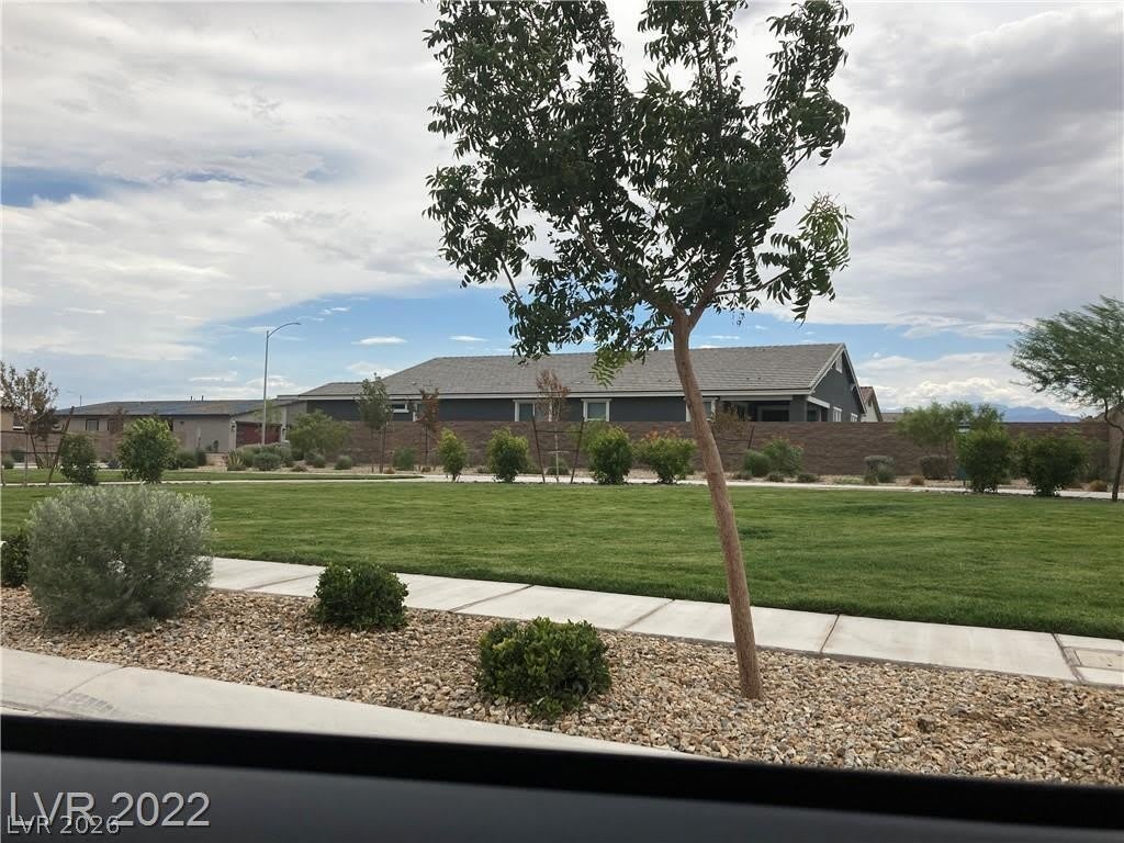 7914 Pearly Court – photo 2