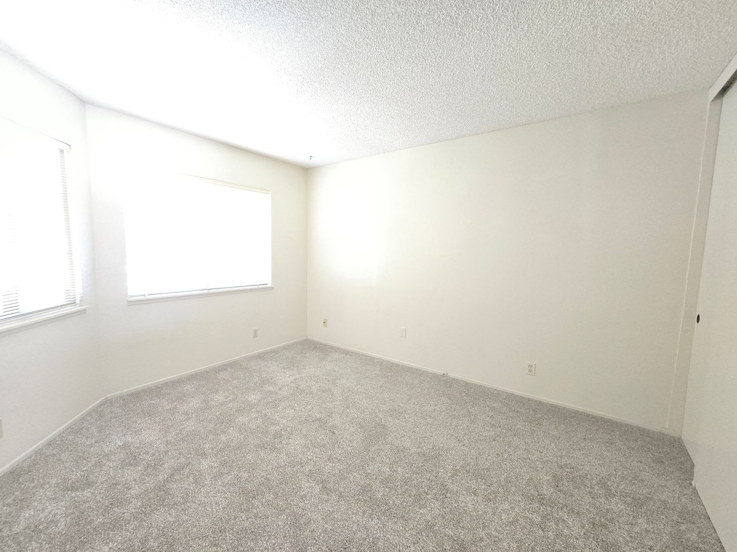 Condo for Rent in Montefino Townhomes – Premium Amenities & Prime Location! – photo 3