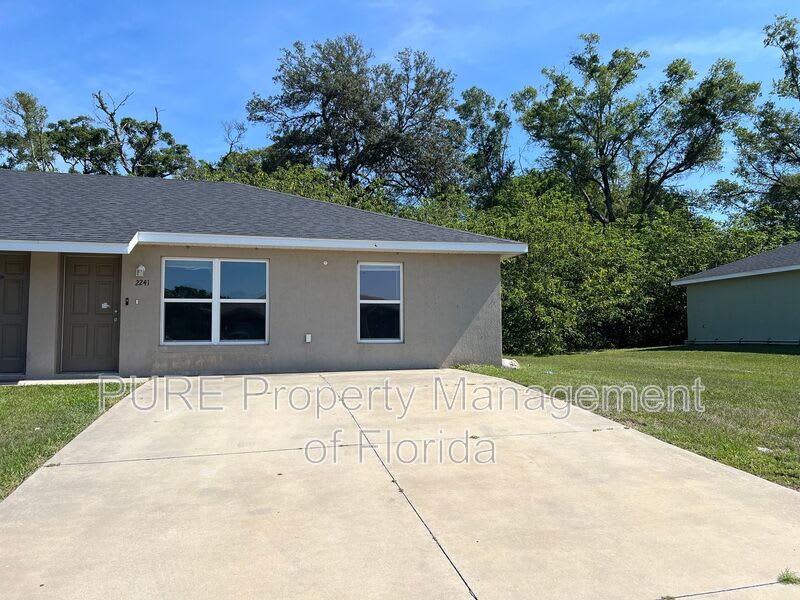 2241 NE 78 Lane – photo 2