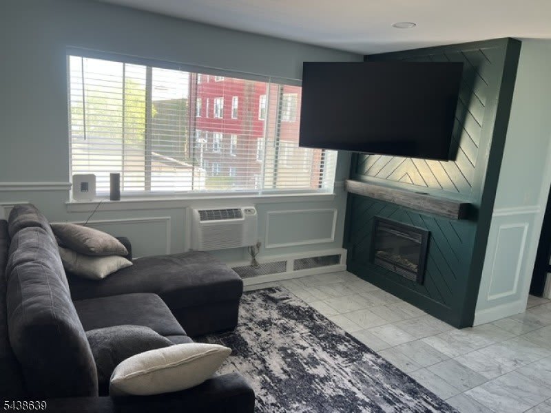 159 Franklin St – photo 2