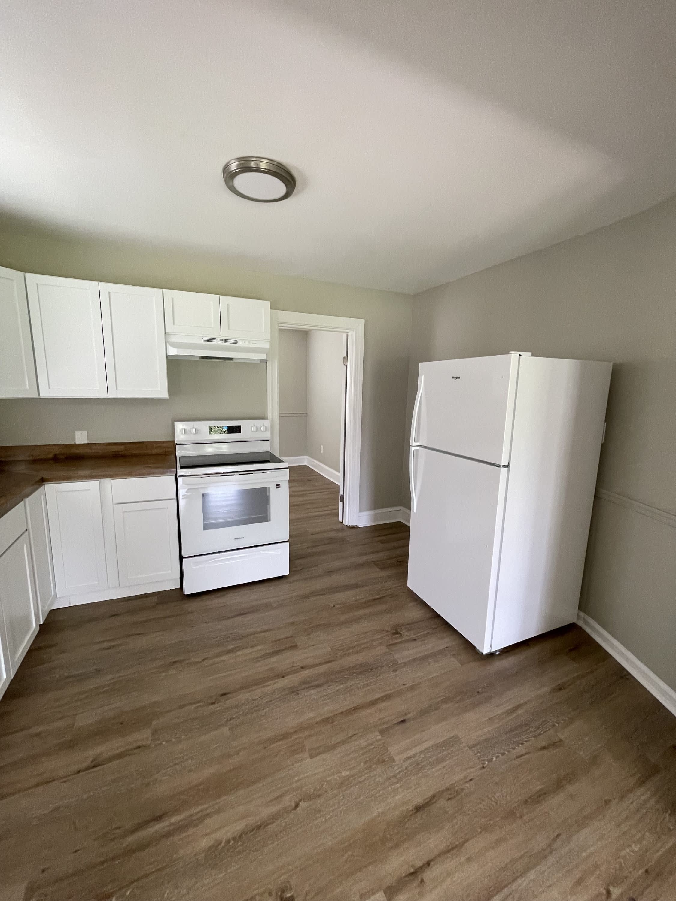 122 Marshall Street – photo 4
