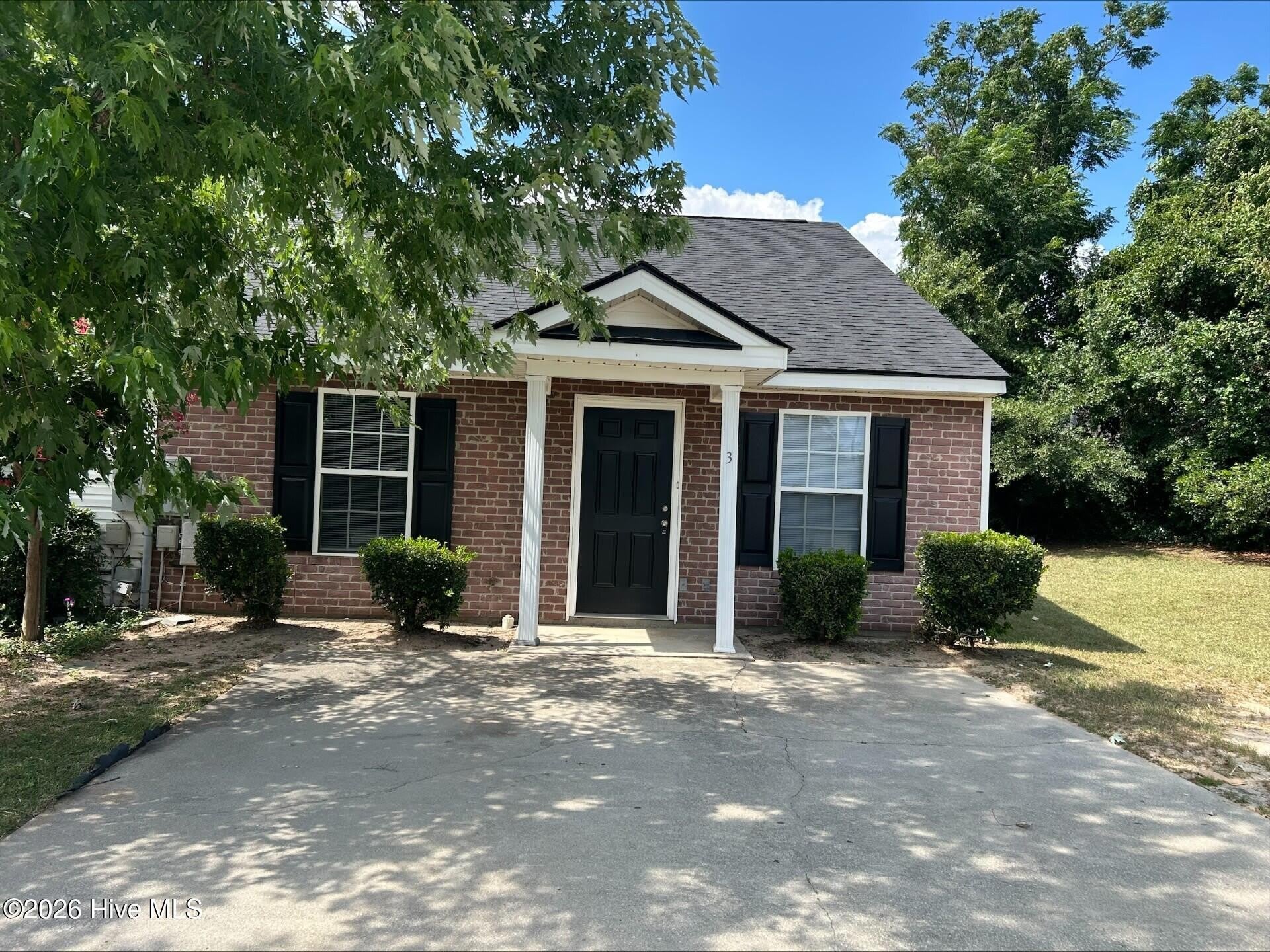 4461 Belair Drive – photo 1