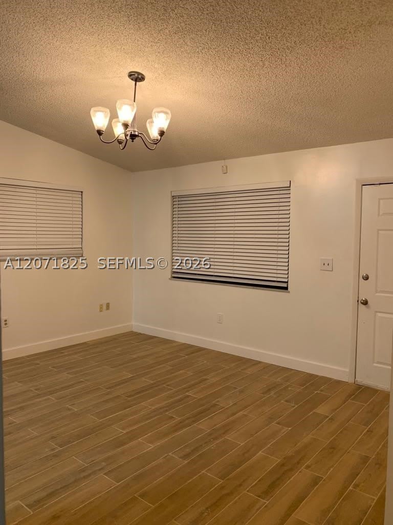 1008 SW 8th St – photo 2
