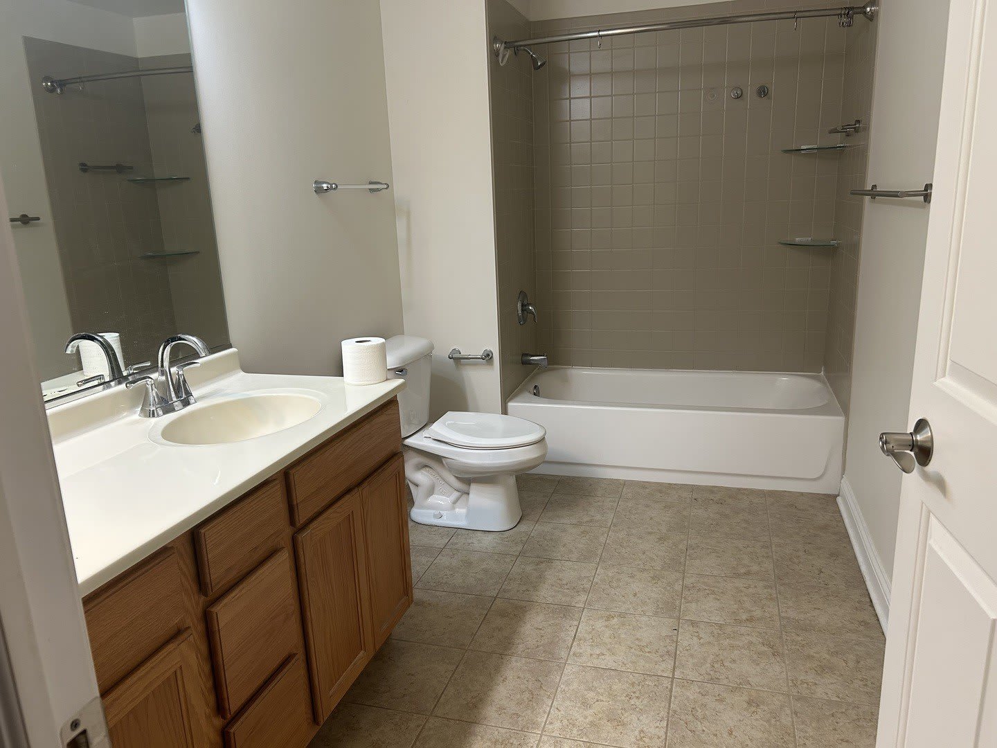3400 N Old Arlington Heights Road – photo 3