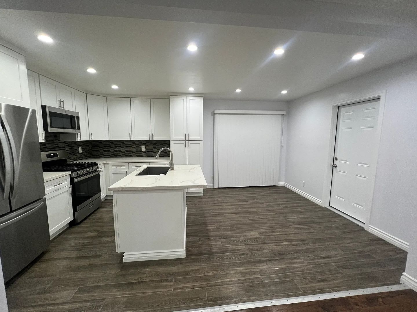 FOR RENT – photo 3