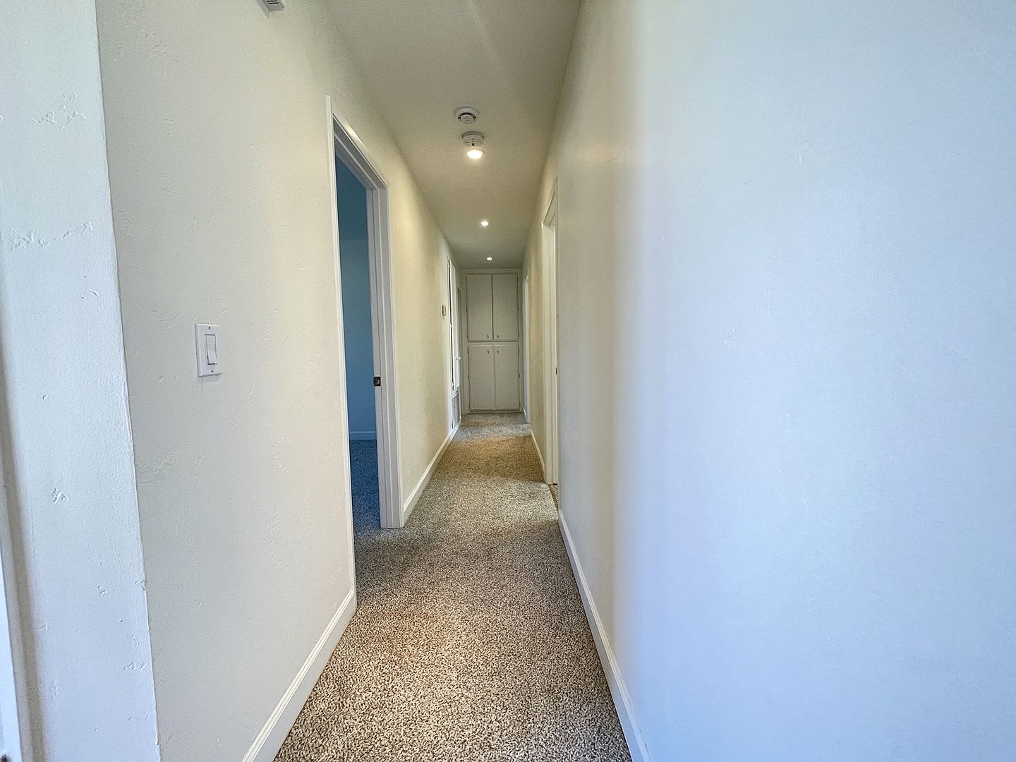 Spacious 3-Bedroom, 2-Bath Home on Corner Lot – Landscaping Included! – photo 5