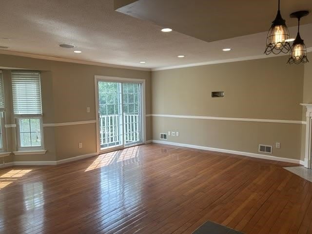 28 JUNIPER ST – photo 3