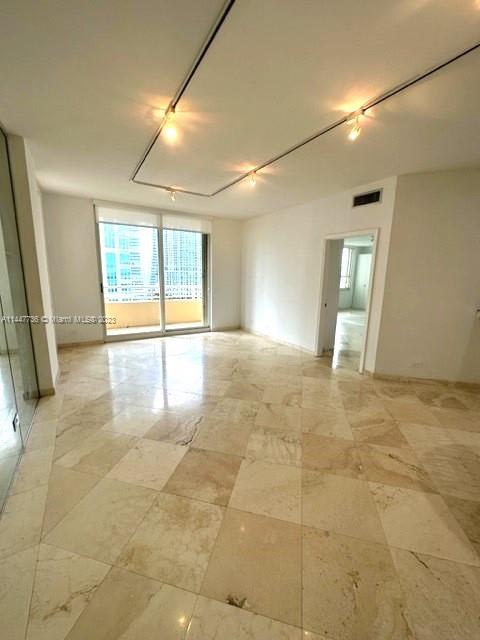 888 Brickell Key Drive – photo 4