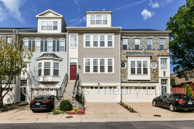 115 Lake Cook Dr – photo 2