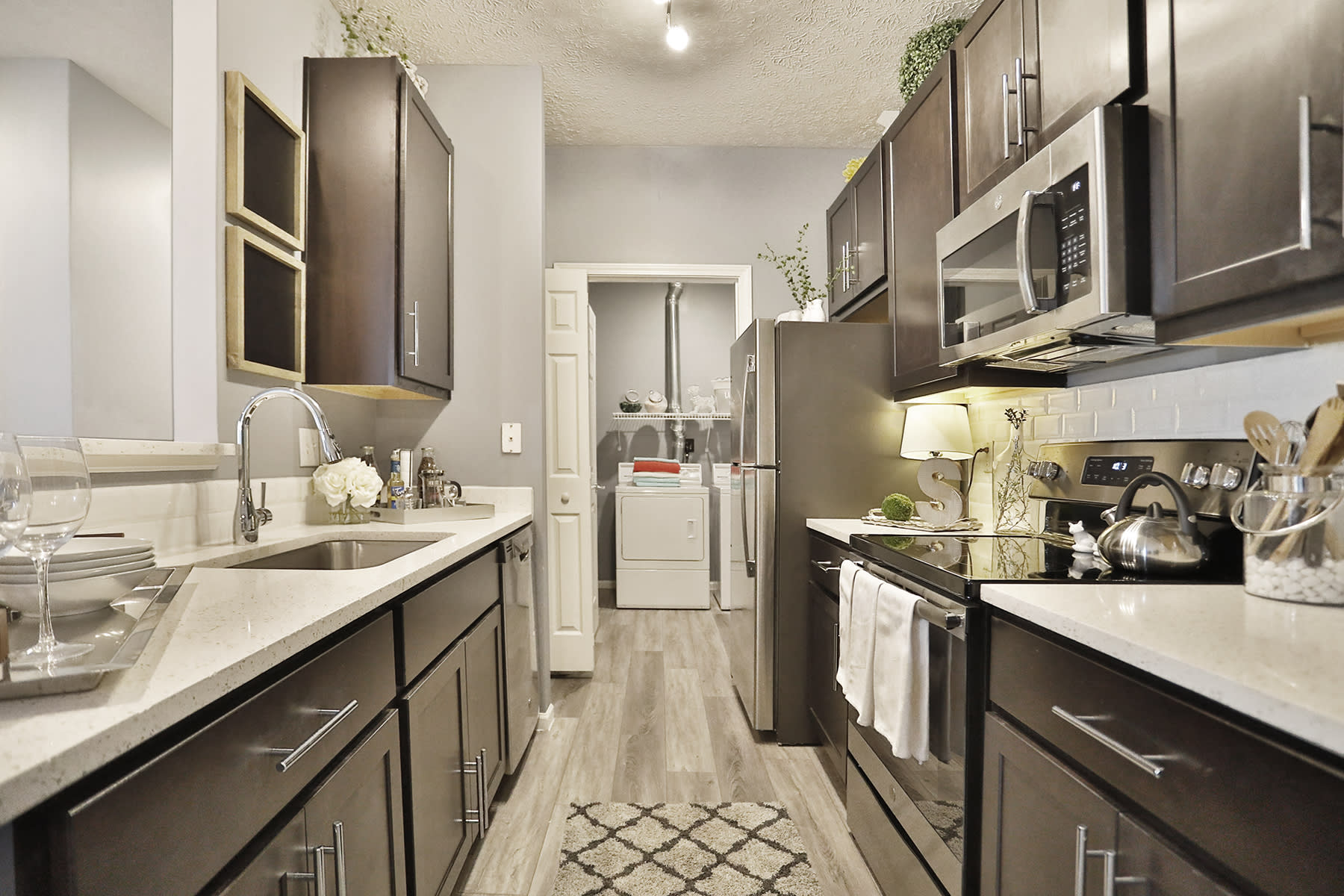 Shadow Ridge Apartments – photo 5