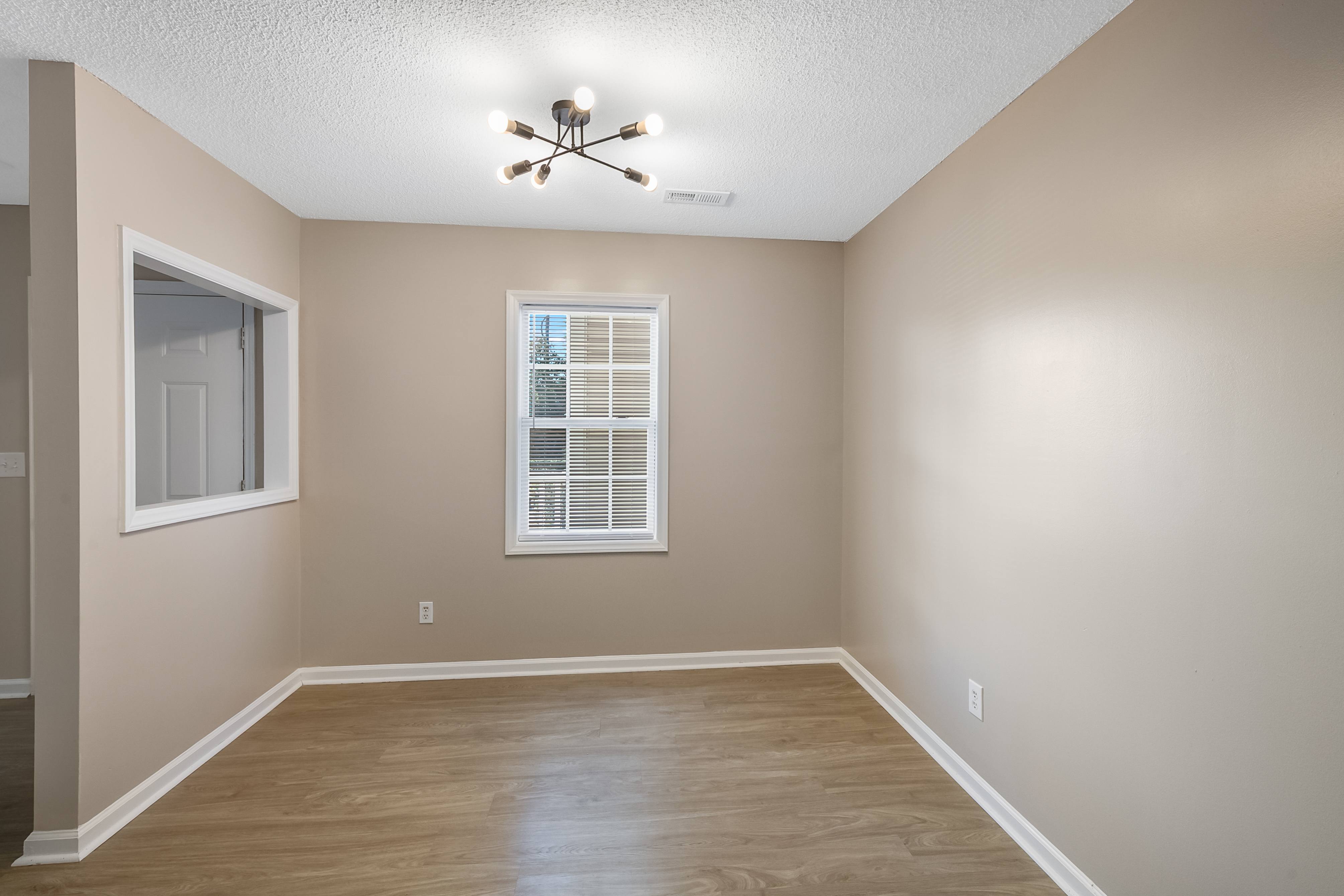 Spring Lakes Apartments – photo 5