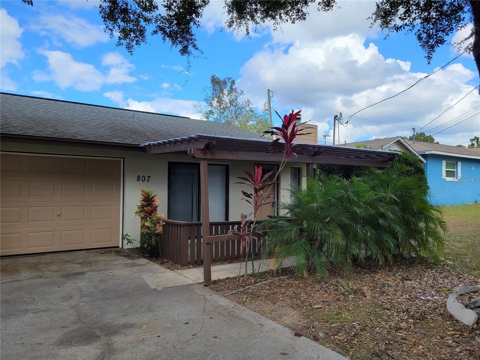 807 MCLAIN Court – photo 1