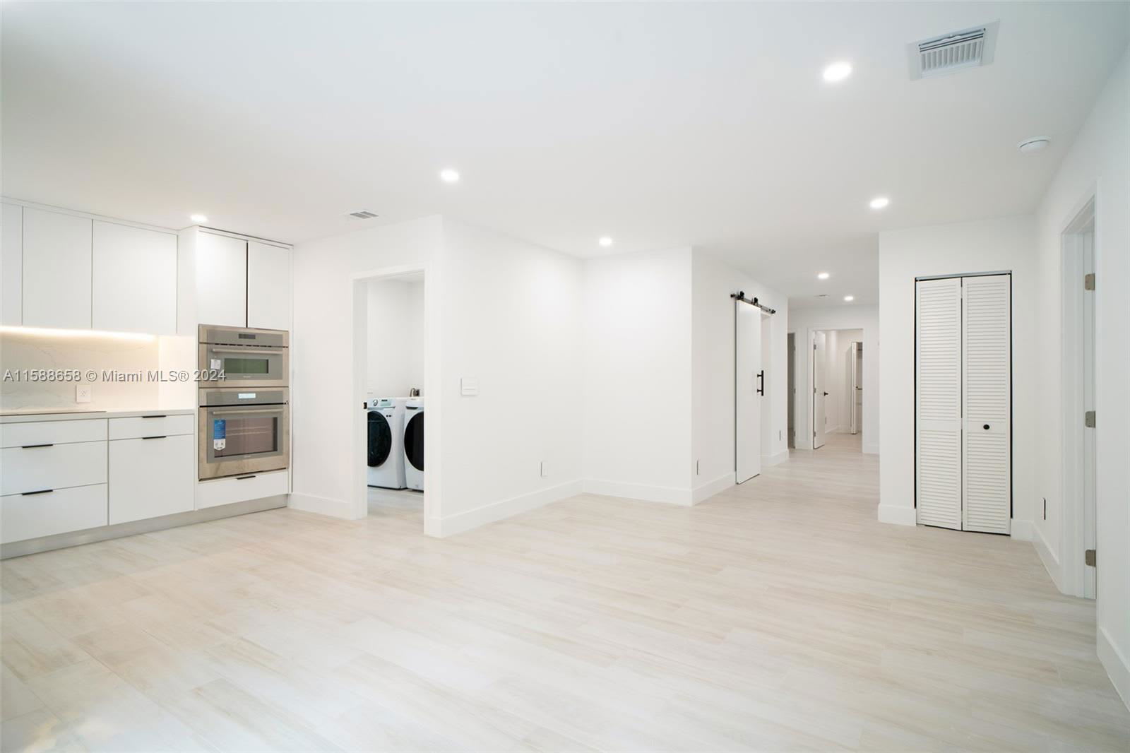 3666 Southwest 26Th Street – photo 4