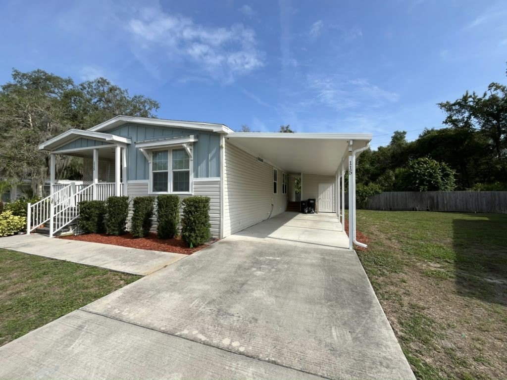 115 Poinsettia Drive – photo 3
