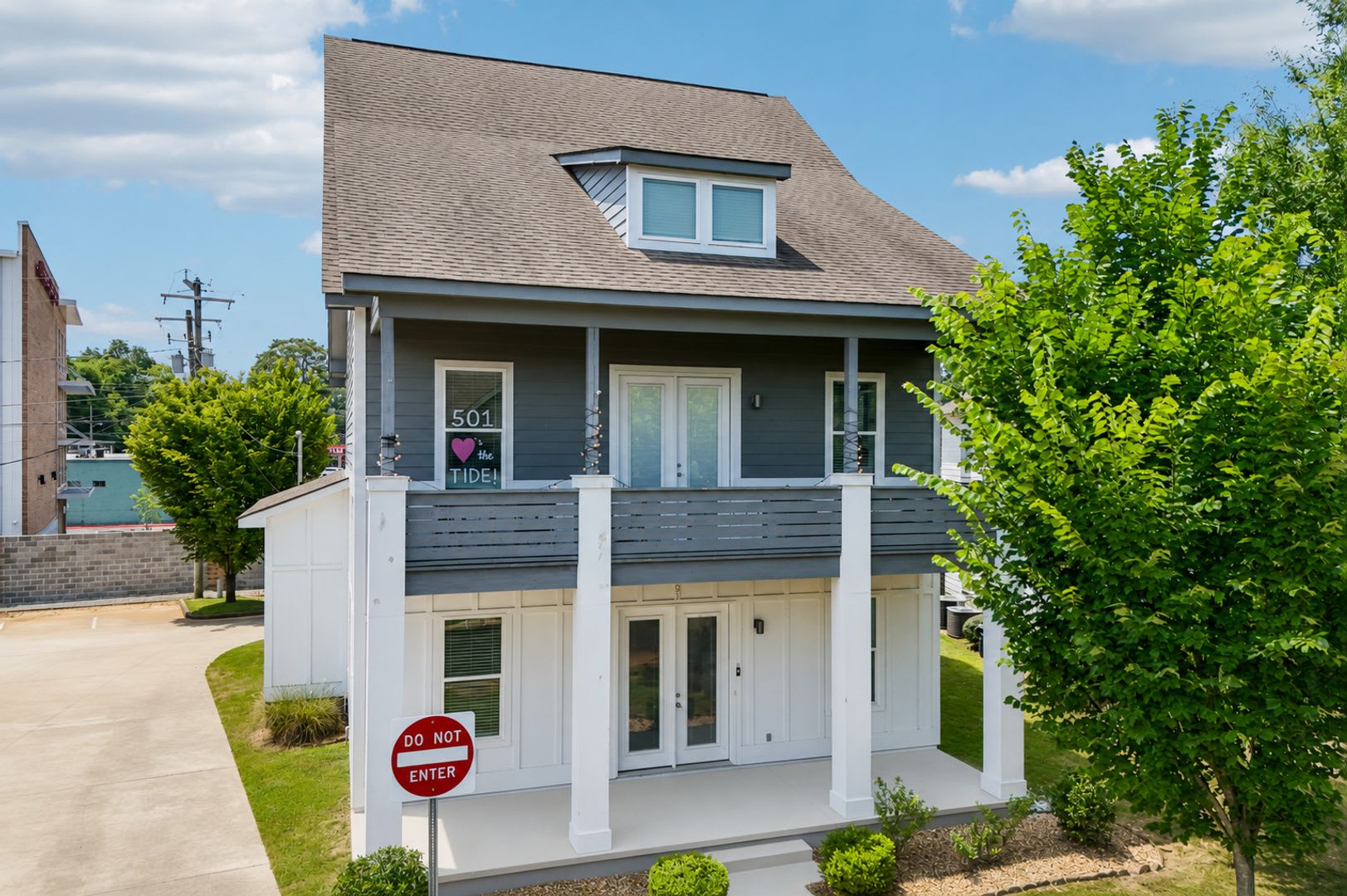 501 Wesley Place – photo 1