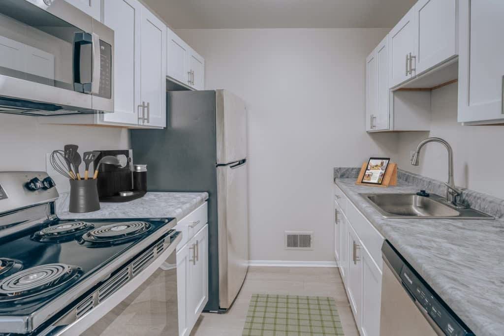 Hidden Valley Apartments – photo 2