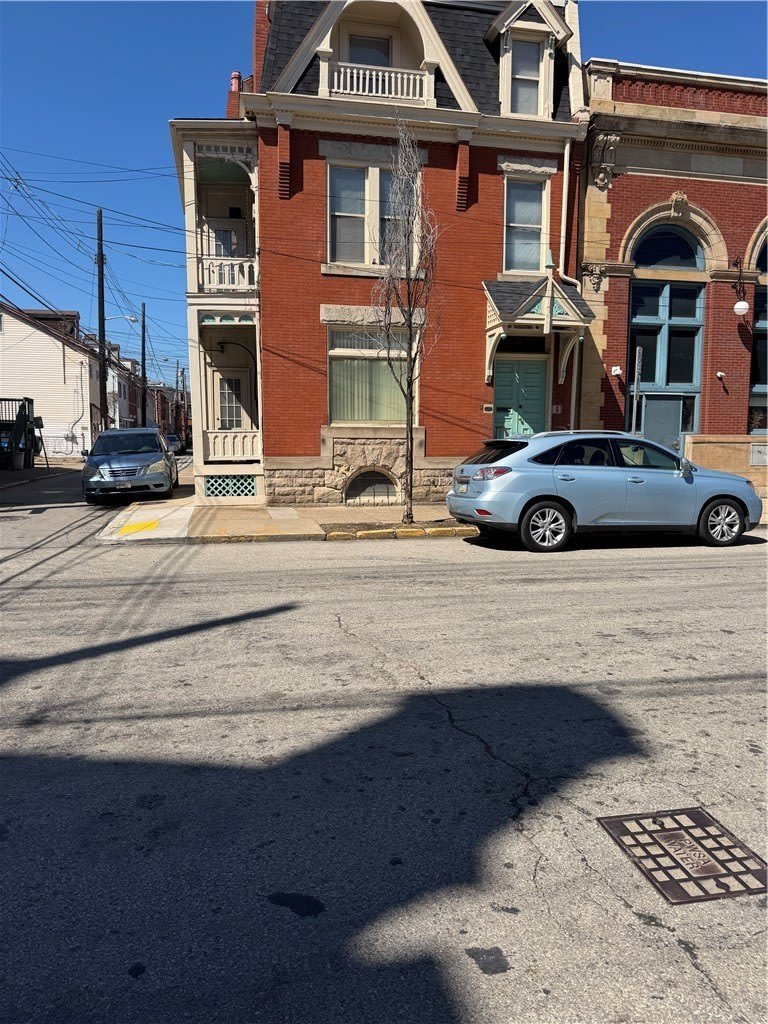 94 S 18th Street – photo 2