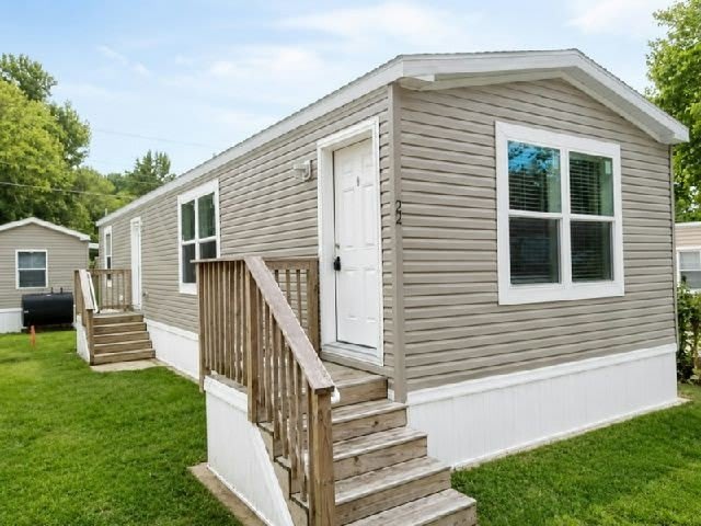 1 Victory Ave – photo 1