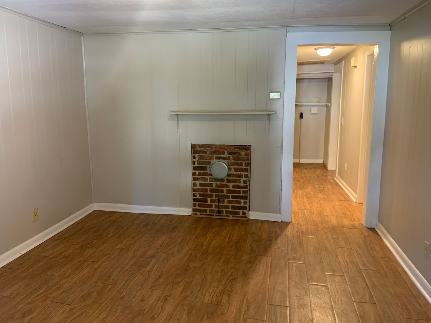 2 Br House Off The Beaten Path In The Brightwood School Area – photo 2